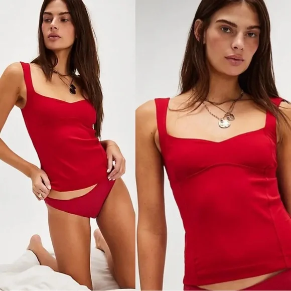 NWT Free People Somewhere Sometime Cami Tank in Salsa Size Medium Red Apple - Picture 1 of 7